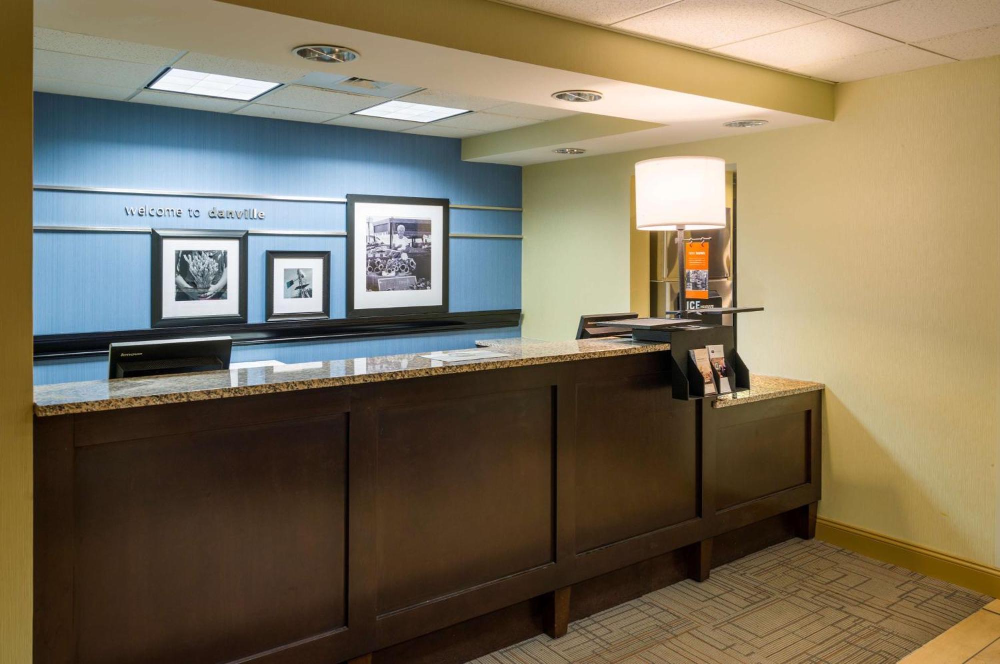 Hampton Inn Danville Exteriér fotografie