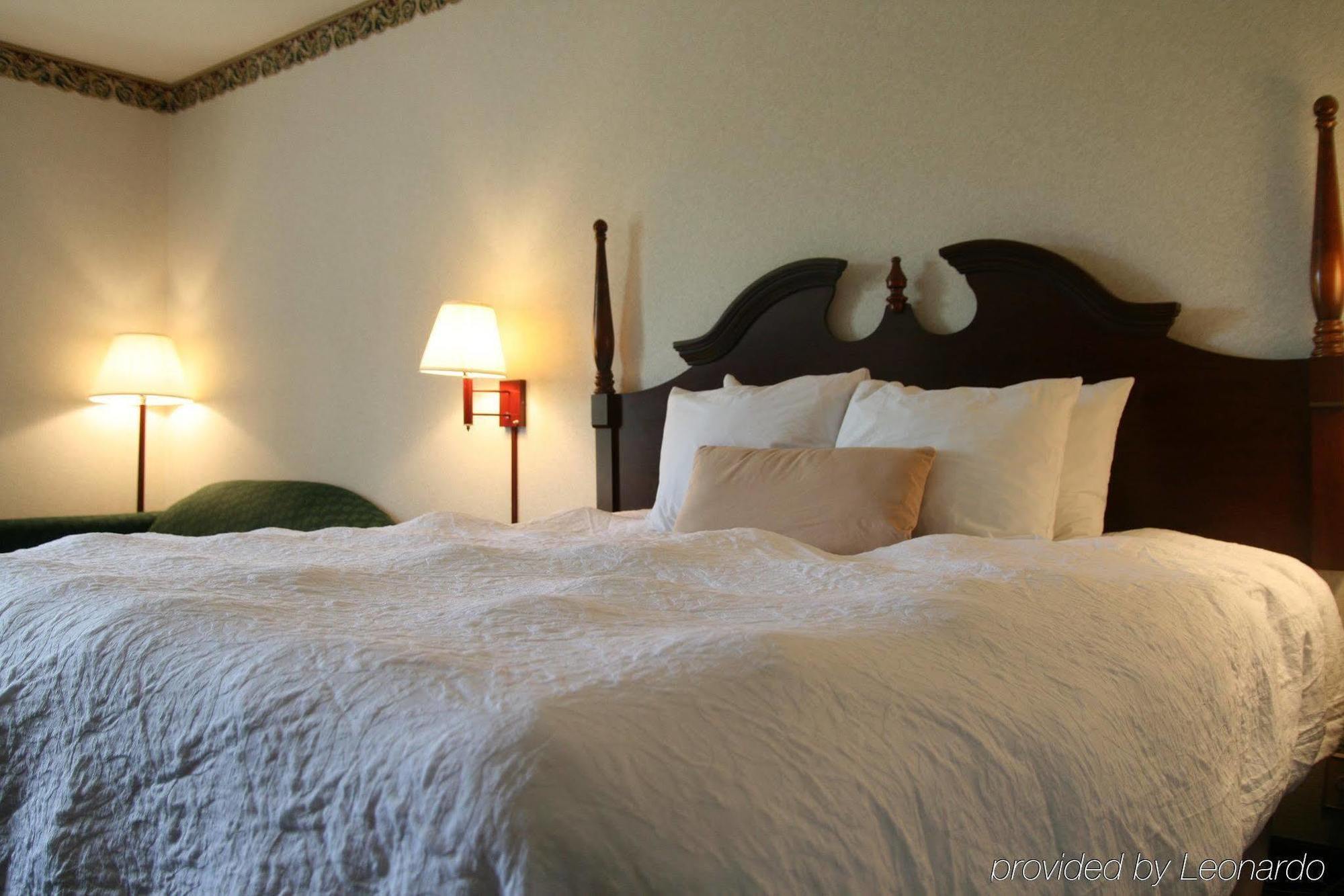 Hampton Inn Danville Pokoj fotografie