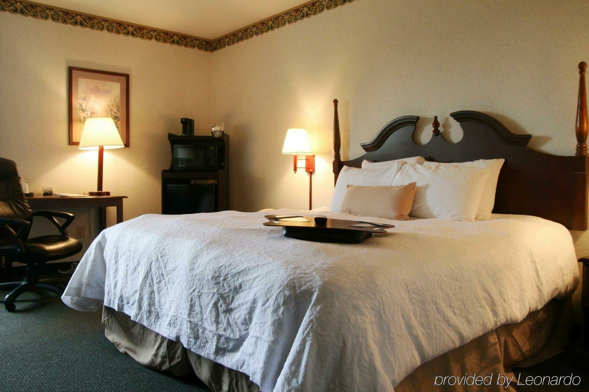 Hampton Inn Danville Pokoj fotografie